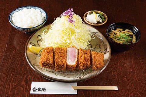 Tomikinton